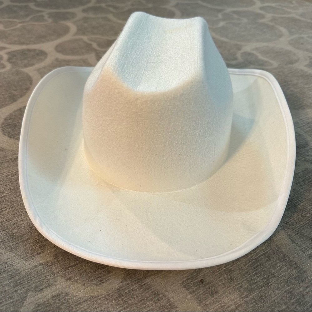 White felt kids cowboy hat